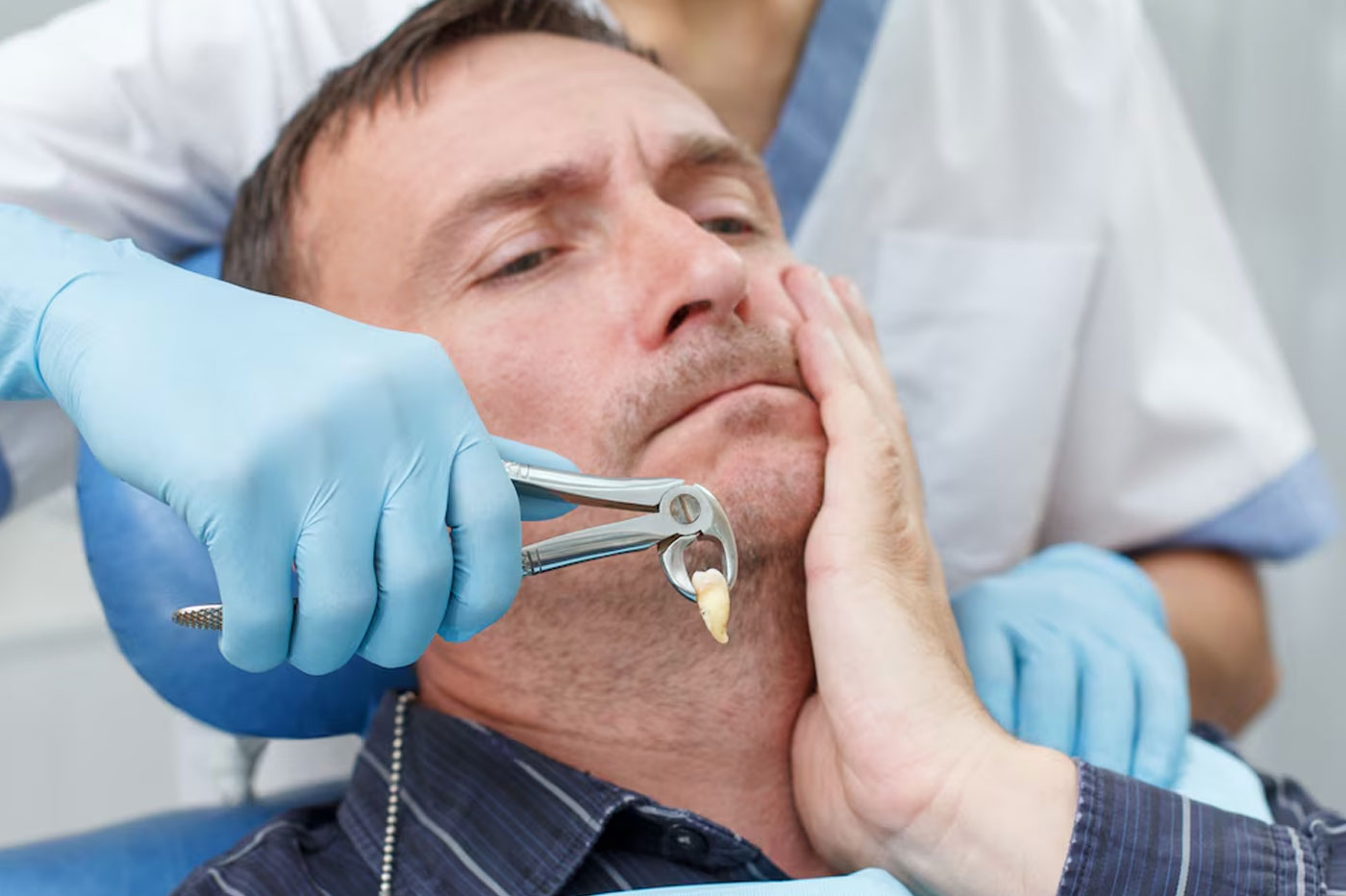 Painless Tooth Extraction
